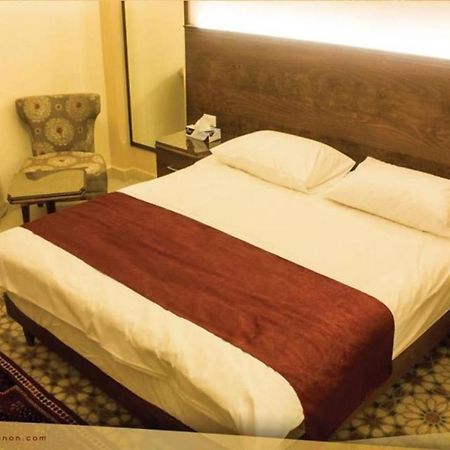 La Place Hotel Zahlé Esterno foto