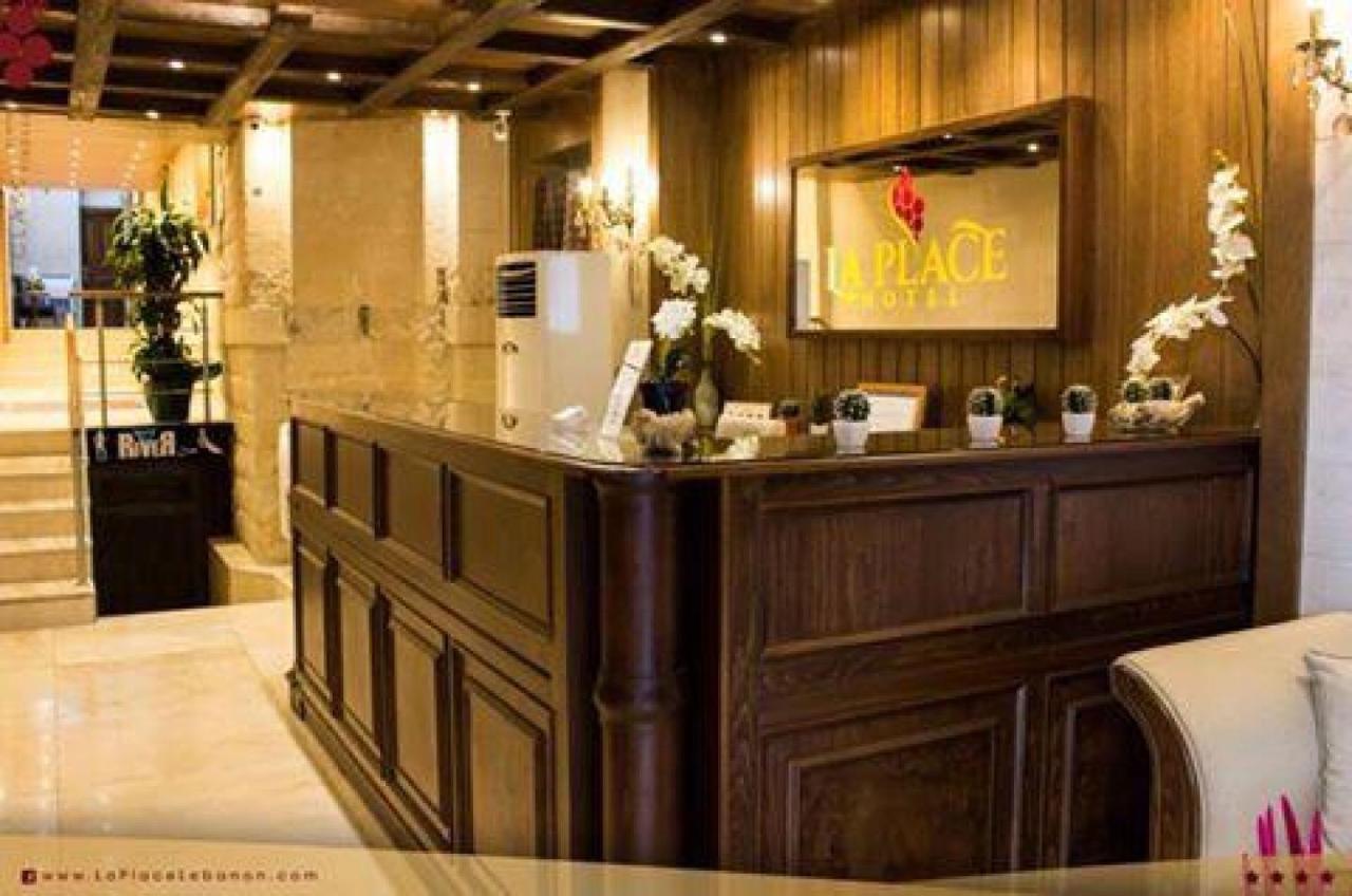 La Place Hotel Zahlé Esterno foto