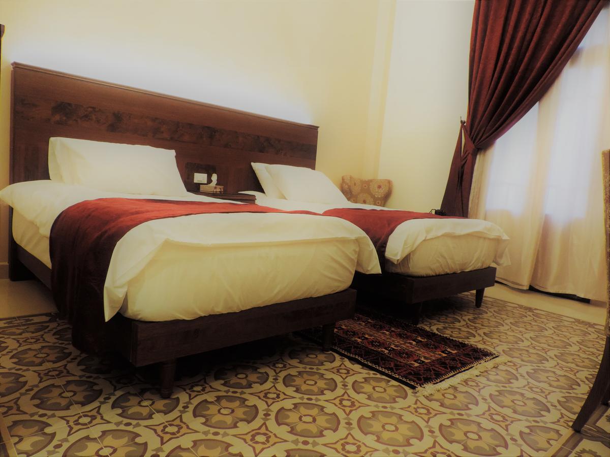 La Place Hotel Zahlé Esterno foto